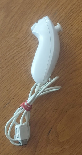 Nintendo wii nunchuk - wii,