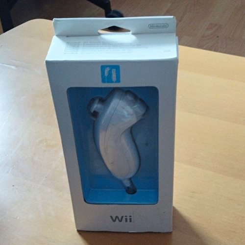 Nintendo wii nunchuk rvl 004 - nintendo, rvl-004