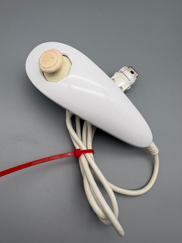 Nintendo wii nunchuk - wii,